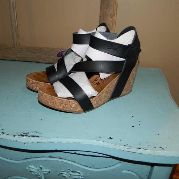 Blowfish Shoes Blowfish Malibu Womens Hapuku Wedge Sandal Black